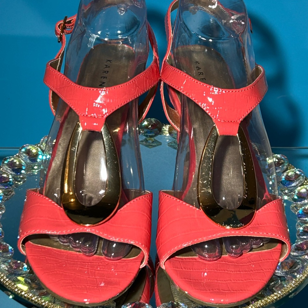 Karen Scott Danee Coral Sandals Patent Leather Open Toe Sandals Size 10 NWOT
